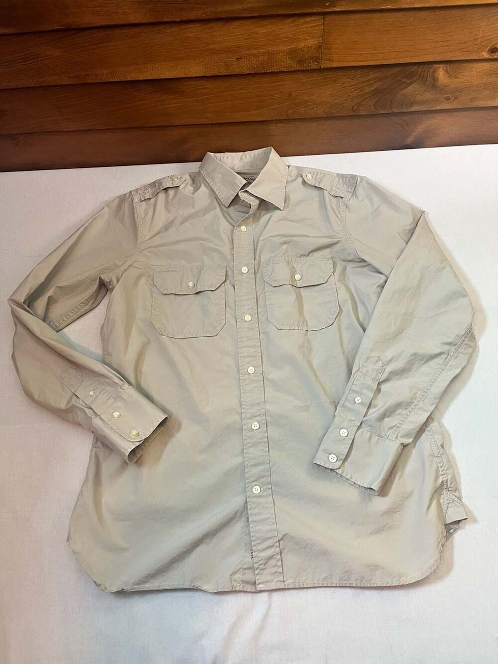 Banana Republic Safari Military Shirt Size L Tan Cotton Long Sleeve Mill Valley